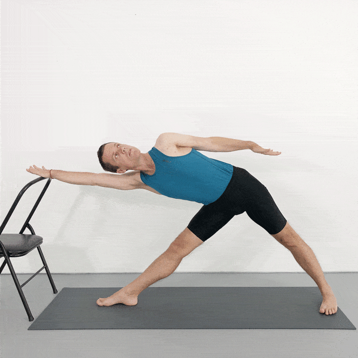 trikonasana
