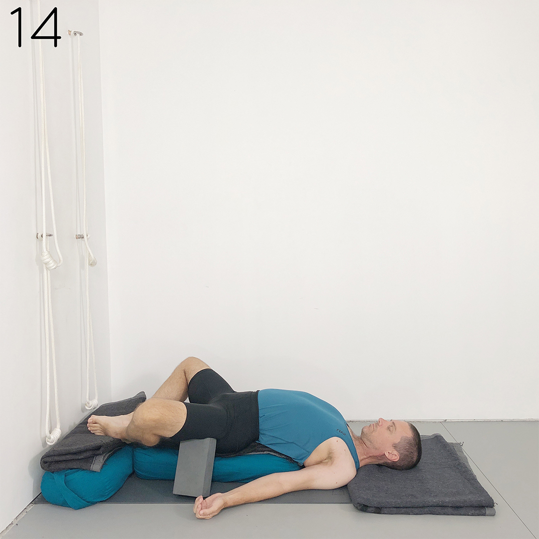 iyengar yoga COVID-19