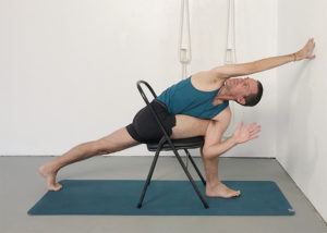 Parivrtta Parsvakonasana – Weekly Advanced Class 205