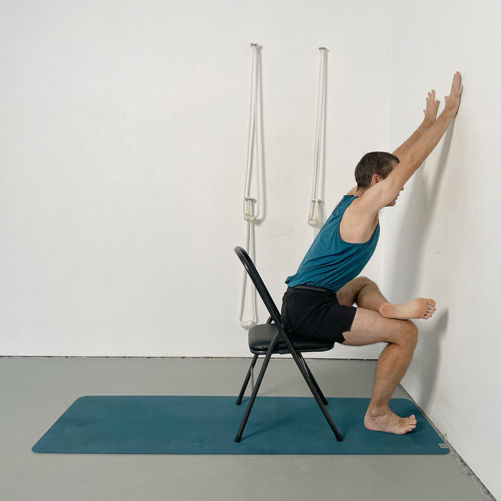 yoga for glutes