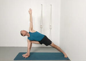 Easy Yoga Sequence – Weekly Intermediate Class 214