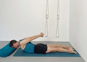 Yoga For The Upper Back, Neck & Shoulders – Weekly Advanced Class 266