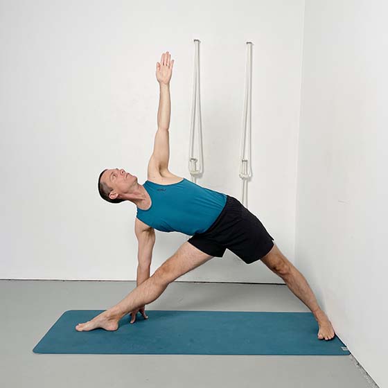 yoga to improve spinal health