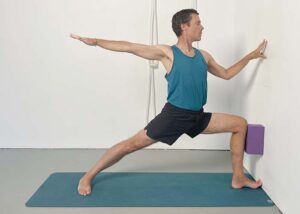 Standing Poses & Inversions With Wall Support  – Weekly Advanced Class 279