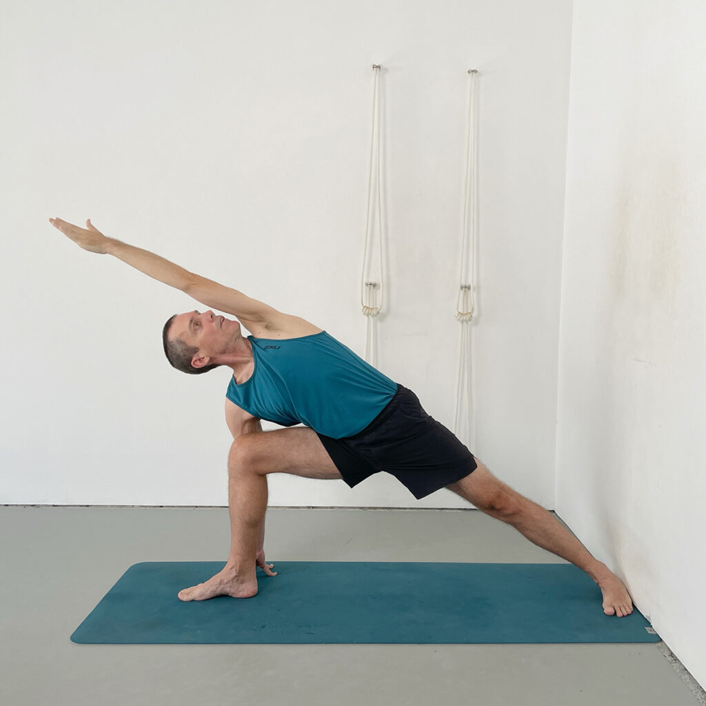 Parsvakonasana: Final Classical Version