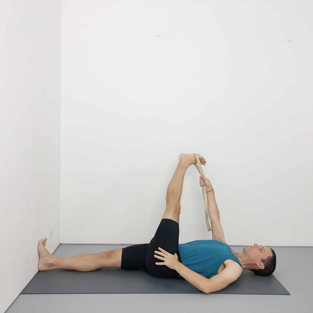 iliotibial band yoga
