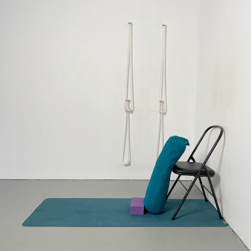 prop set-up for supta virasana preliminary variation